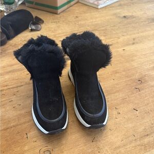 Geox Black Winter Boots with Fur Trim